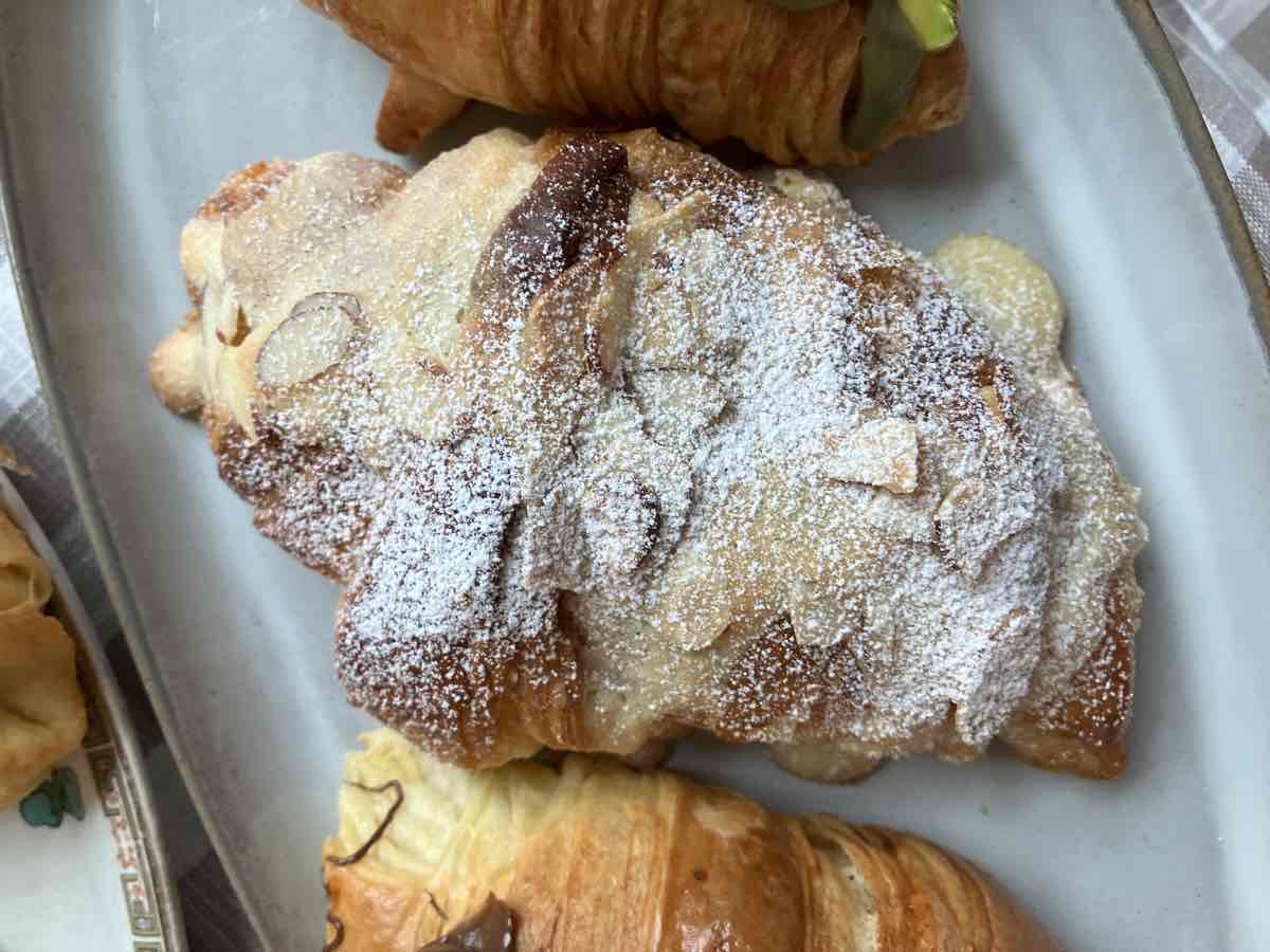 Almond Croissant